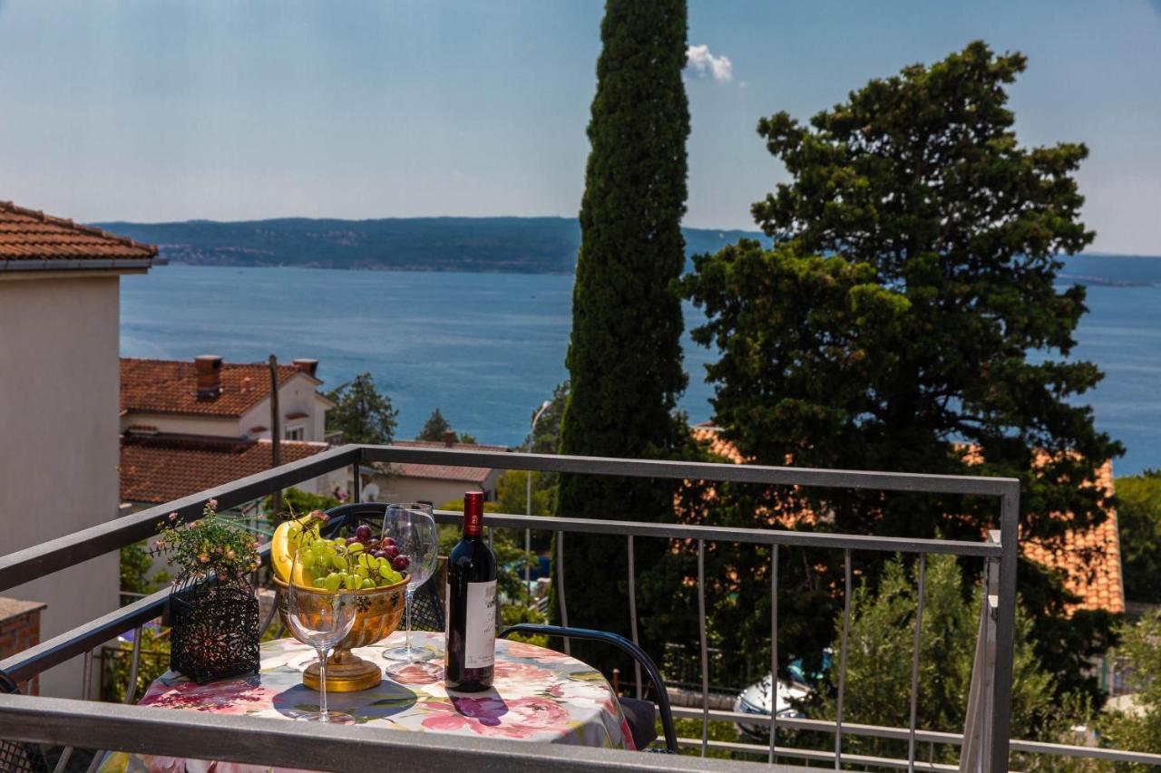 Gloria Luxury Suite Apartment Crikvenica Extérieur photo
